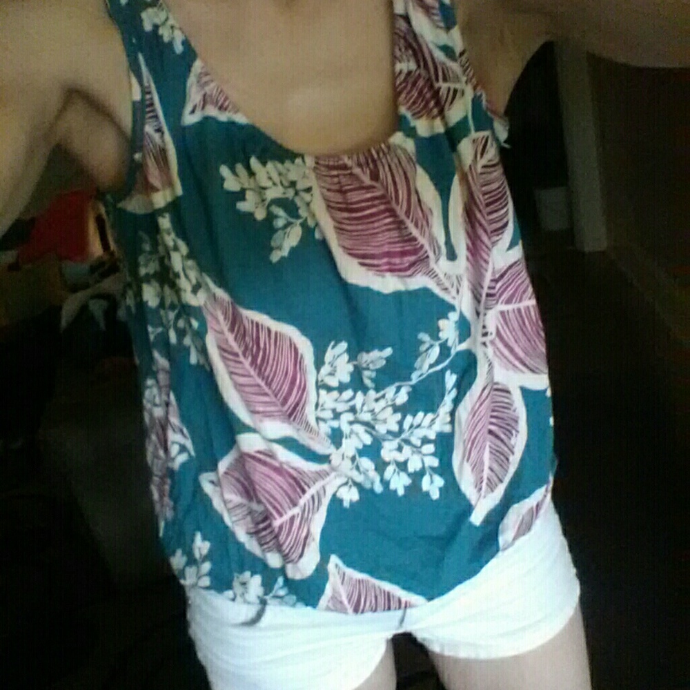 💥 EUC Sonoma Tank top size medium 😍💥
